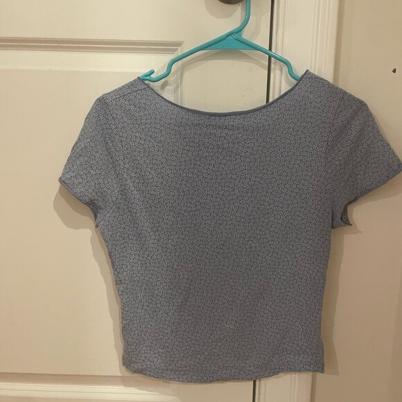 Brandy Melville Gina Top Blue Floral - Picture 3 of 4